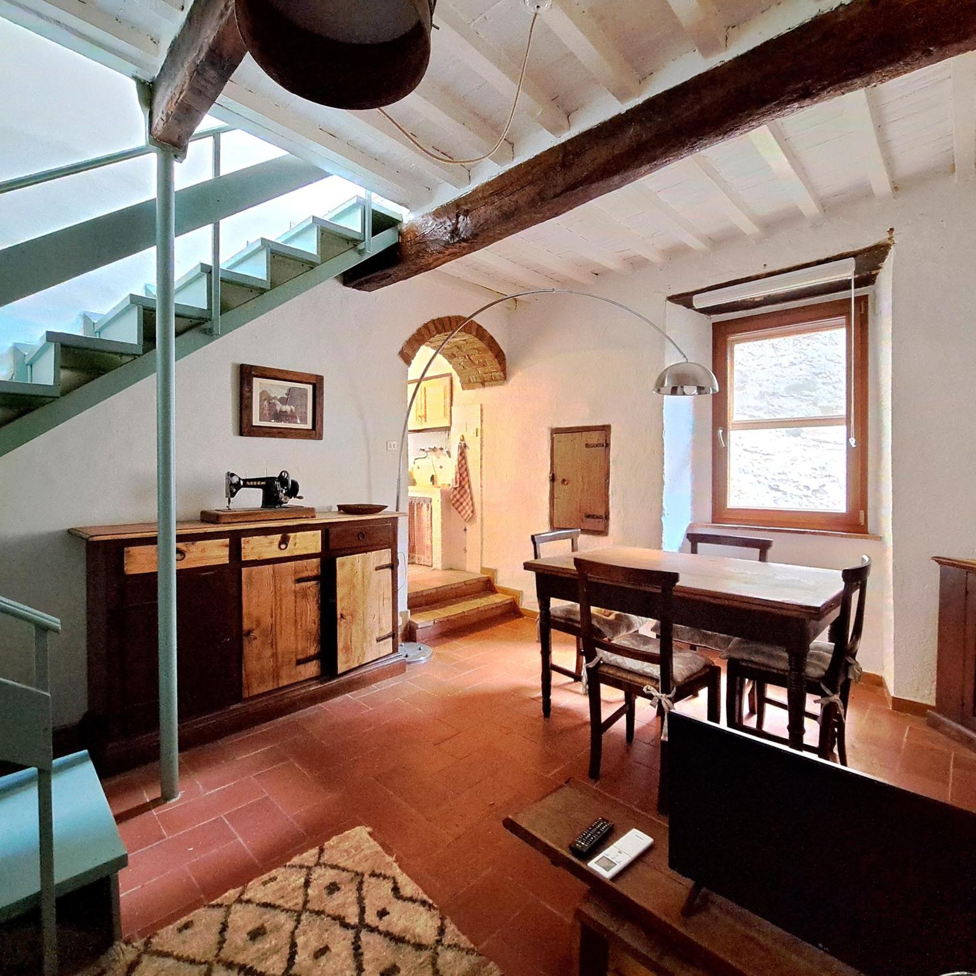 Antica Abitazione Con Vista Montagna Casa Norma Apartment Seggiano Bagian luar foto